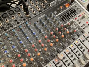 Foto RADIO dettaglio mixer